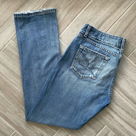 BKE Woman's Boot Cut Jeans size 32 (may be the Carter style) - Picture 1 of 14